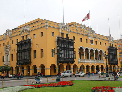 Peru travel, travel guides, travel experts, Lima, Plaza de Armas, Lonely Planet