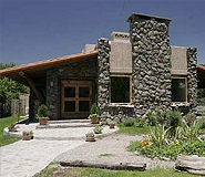 Lares de Chacra picture, Mendoza wineries, Argentina For Less