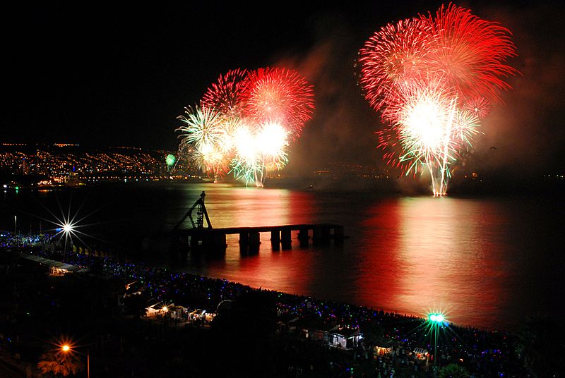 Enjoy a beach-side New Year's Eve celebration in Chile. Photo from Davidlohr Bueso/ Wikimedia Commons