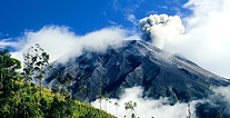 Banos picture, Ecuador travel, Galapagos For Less