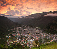 BaÃ±os picture, Ecuador travel, Galapagos For Less