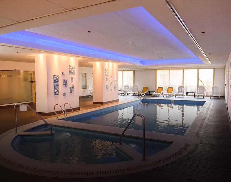 An indoor pool and hot tub at the Alejandro I hotel, one of the top hotels in Salta.