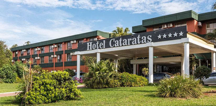 A beautiful view of the exterior of Hotel Cararatas, the only hotel located inside Iguazu National Park