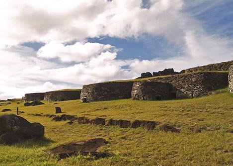 Several stone structures at the Orongo Ceremonial Village, located near the Rano Kau crater.
