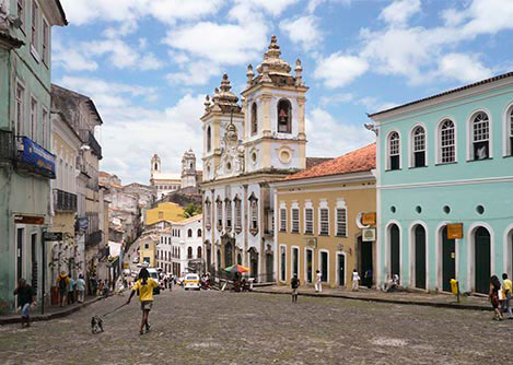 Cobblestone streets surrounded by historic buildings in Salvador’s historic center.